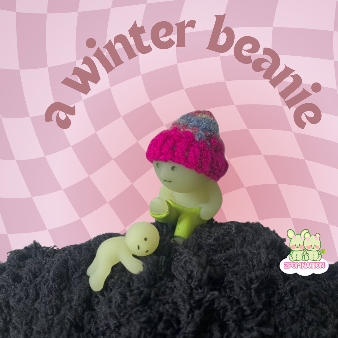 [2POM MADE] Smiski Figure - a winter beanie