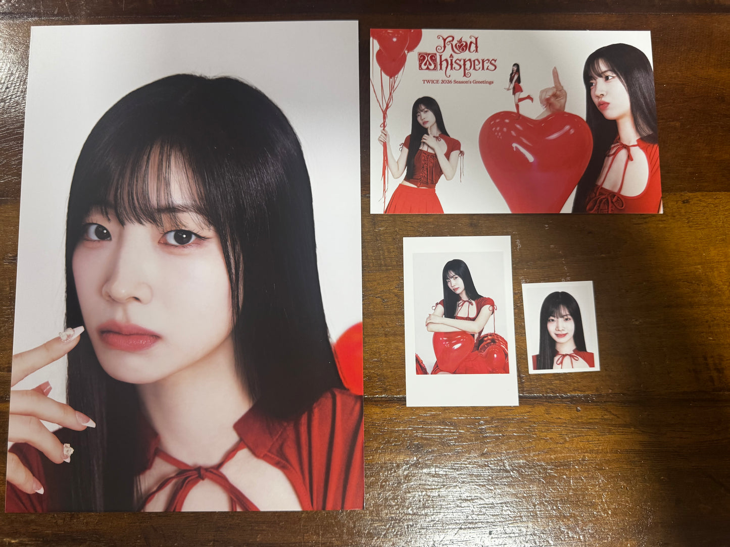 [SHARING SET] TWICE Season’s Greeting 2026 Red Whispers