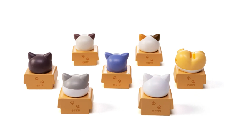 [MERCH] Random Figure (CAT DAY) BT21