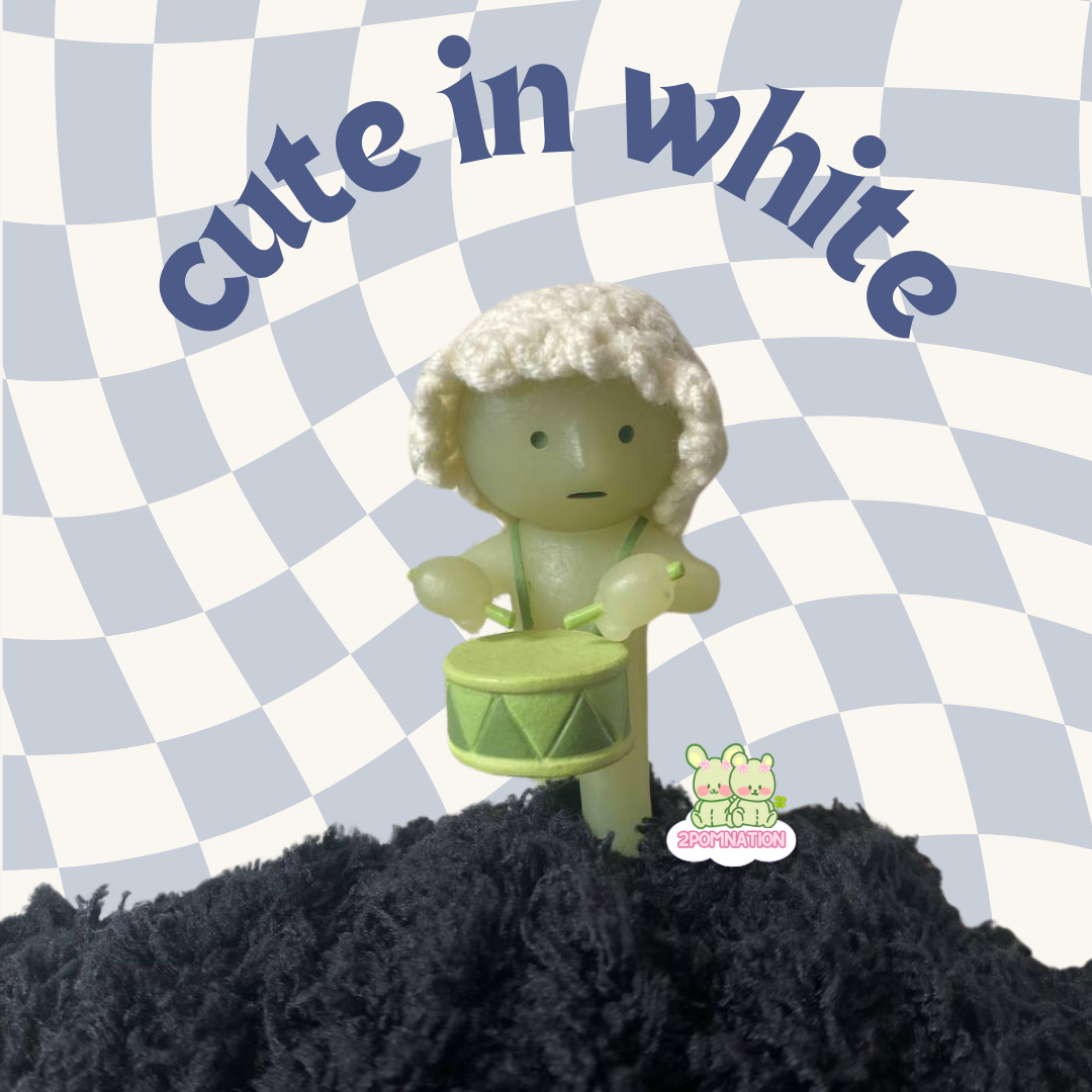 [2POM MADE] Smiski Figure - cute in white