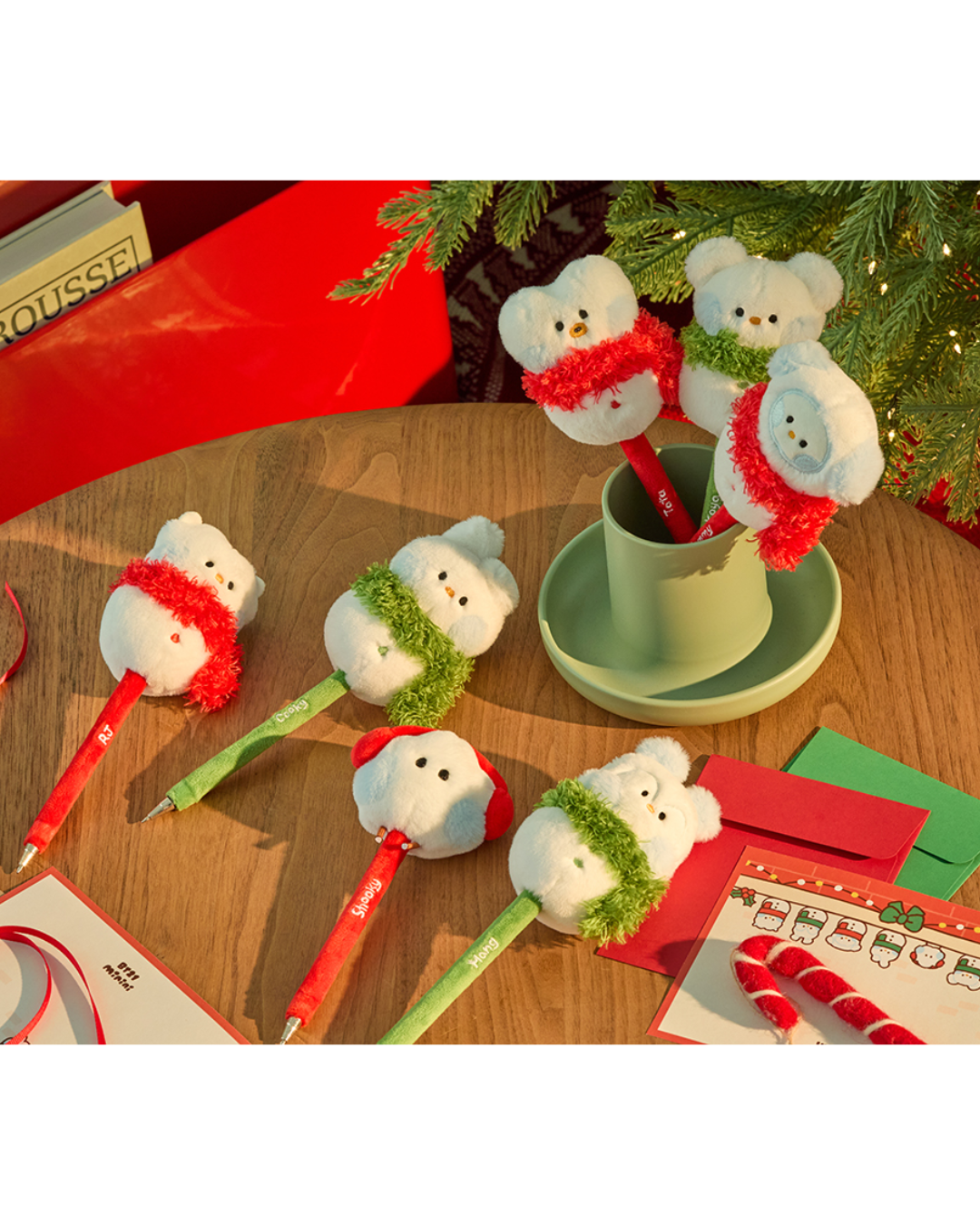 [MERCH] BT21 Mini Minini Petit Holiday Snowman Doll Gel Pen